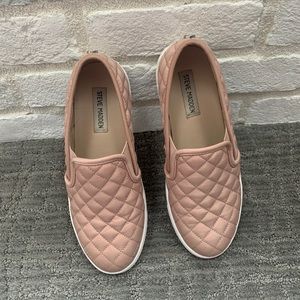 women’s shoes